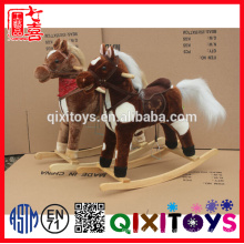 as crianças balançam o brinquedo musical do cavalo de balanço do cavalo com preço de fábrica